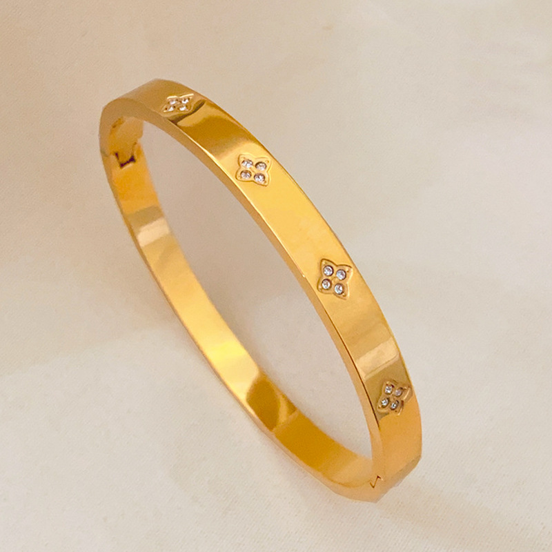 Clover 18K Gold Titanium Steel Bracelet